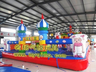 【廠家生產(chǎn)適合全國(guó)范圍內(nèi)適用的氣模玩具 熊出沒(méi)大滑梯】?jī)r(jià)格,廠家,圖片,淘氣堡,項(xiàng)城市花園名揚(yáng)氣模玩具廠-